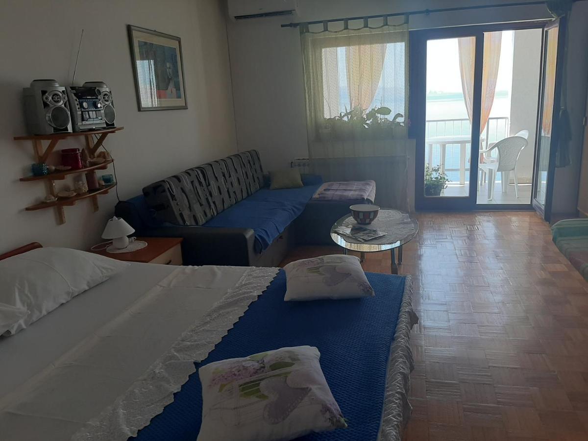 Apartman Ada Сень Экстерьер фото